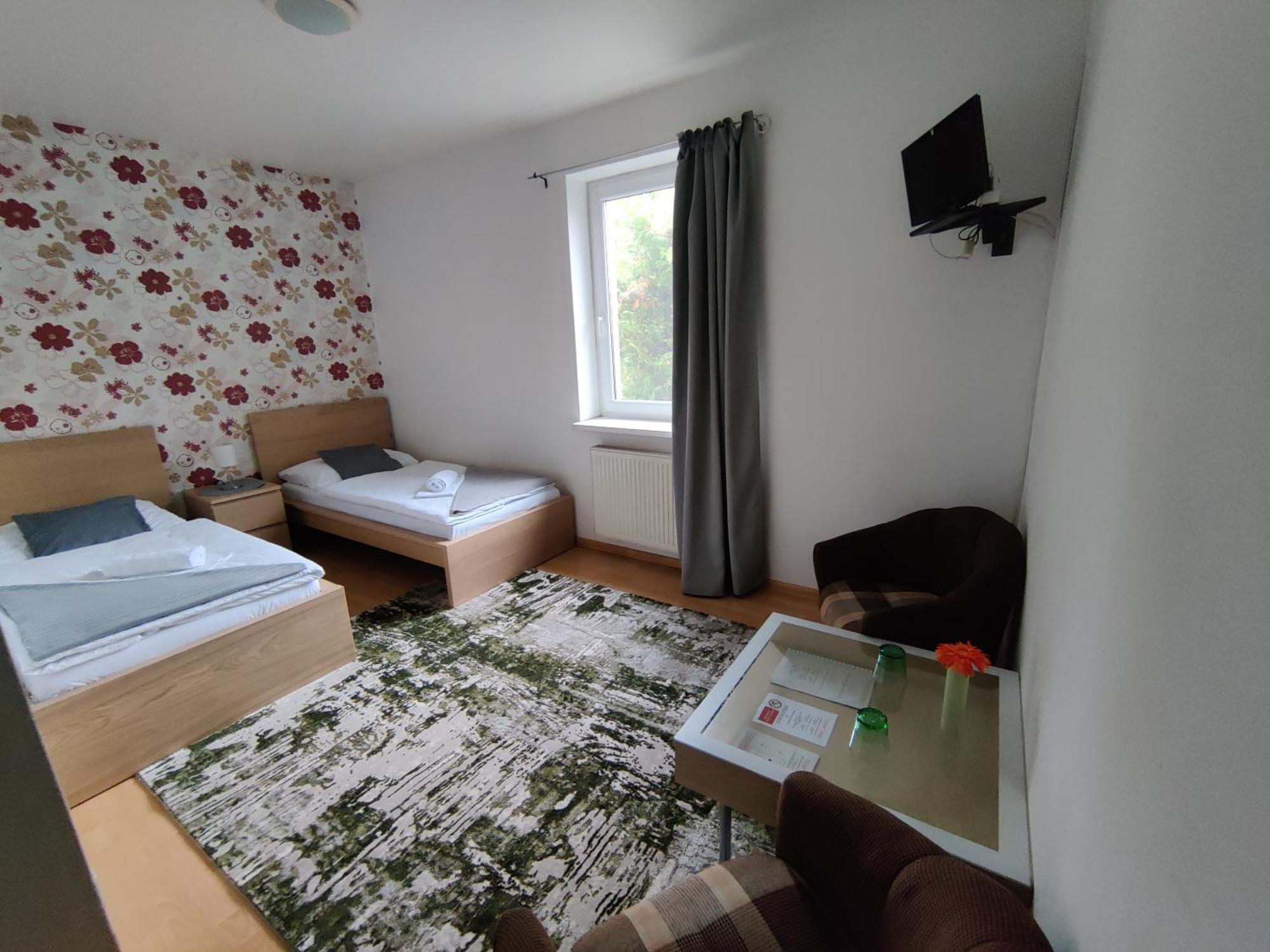 Hotel Orlan Bratislava Eksteriør bilde